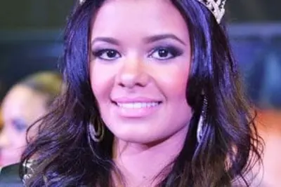 Jenny Gomes é eleita Miss Artur Nogueira 2014
