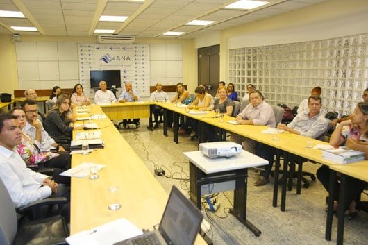 Secretário esteve em Brasília com diretores e superintendentes da ANA