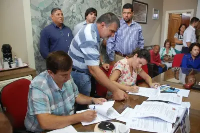 Prefeitura de Artur Nogueira regulariza mais 12 loteamentos ilegais