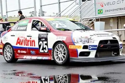 Show de pilotagem na Mitsubishi Lancer Cup