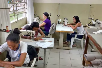 Fundo Social de Conchal oferece curso de Costura em Couro