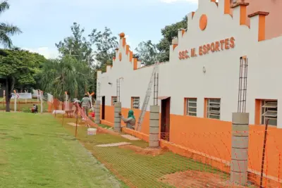 Prefeitura inicia reforma de vestiários do Estádio Municipal