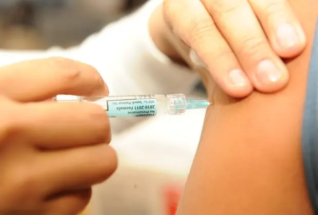 “Dia D” vacina 7 mil pessoas em Amparo