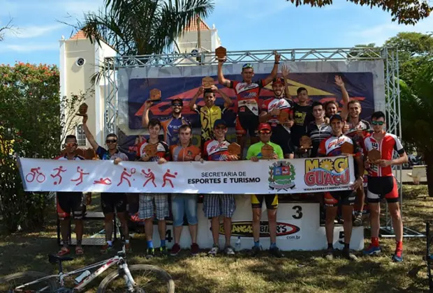 Equipe de Mountain Bike lidera Copa Kalangas Unifae