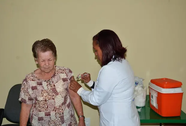 Segundo lote de vacinas esgotam em Mogi Guaçu; aplicação deve retornar segunda-feira