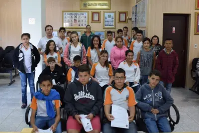 Vereador jovem de Holambra pede móveis e equipamentos para Conselho Tutelar