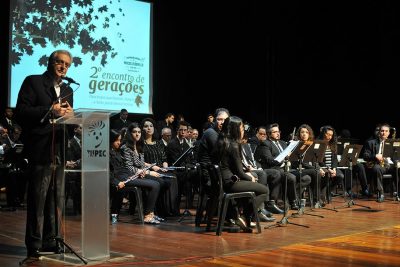 Noite de homenagens no encontro de gerações da “Marcos Vedovello”