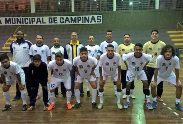 Duas equipes de futsal de Paulínia disputam a semifinal da Copa Metropolitana