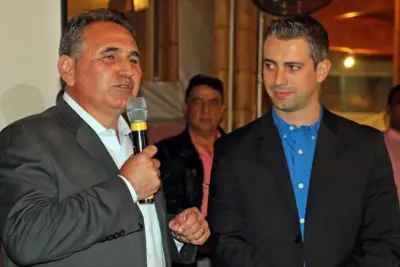Dr. Fernando disputará reeleição com Fernando Capato como vice-prefeito