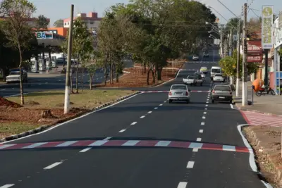 Concluído recapeamento em toda extensão da Avenida Emilia Marchi Martini