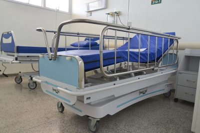 Hospital Municipal adquire seis camas automatizadas e seis macas