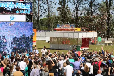 Expoflora bate recorde de público em 2016