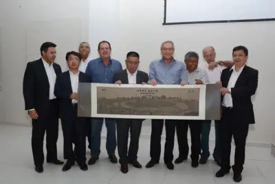 Chairman da Liugong afirma interesse em consolidar a unidade de M. Guaçu
