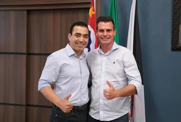 Prefeito eleito em Artur Nogueira, Ivan Vicensotti visita Nova Odessa