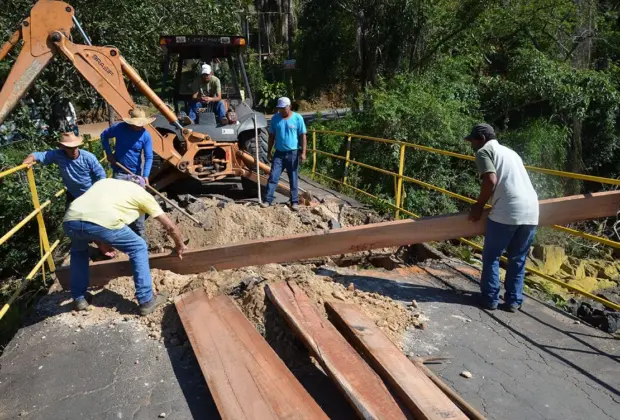 Secretaria de Serviços Públicos libera passagem na Ponte Nova; obras serão retomadas na quinta