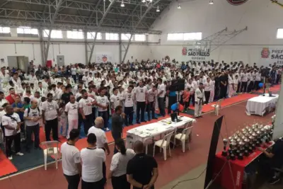 Equipe águia de Taekwondo volta de São Paulo “Medalhada”