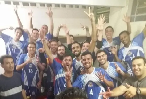 Futsal de Amparo está nas finais da Liga Campineira