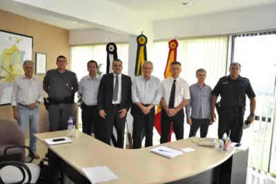 Prefeito recebe autoridades para discutir Plano Municipal de Segurança