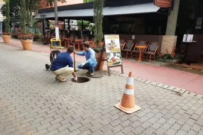 Águas de Holambra usa câmera de vídeo para inspeção em rede de esgoto