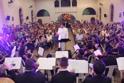 Cantata de Natal encanta público em Artur Nogueira