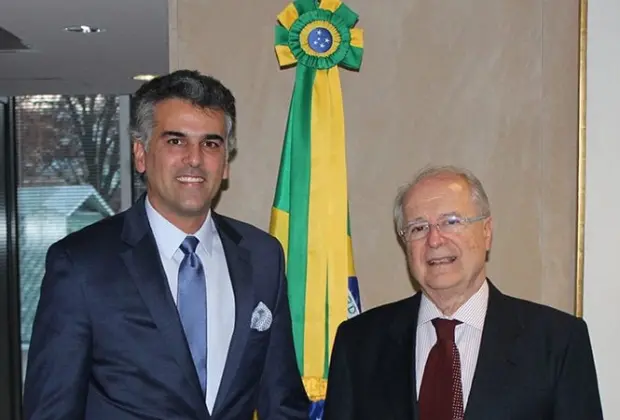 Embaixador do Brasil nos EUA se encontra com Gustavo Reis