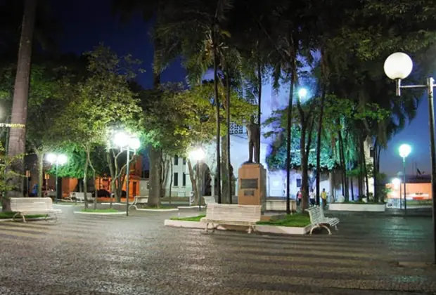 Praça Bernardino de Campos terá eventos culturais de Natal com custos reduzidos