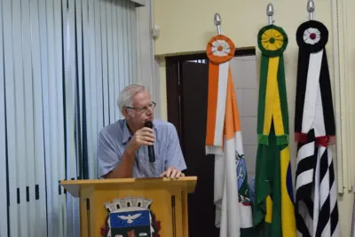 Câmara tem sessão tranquila após duas semanas de controvérsias