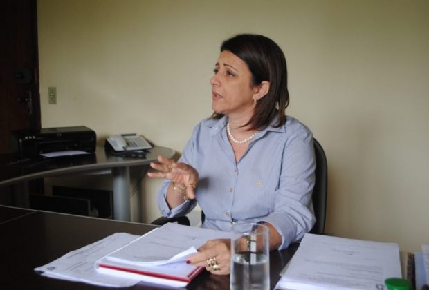Cláudia Botelho e diretores avaliam as dificuldades e o caos das primeiras semanas de governo
