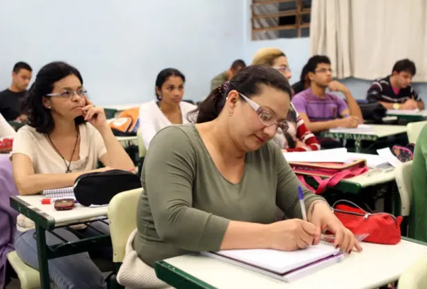 Interessados em cursar o EJA em Jaguariúna podem se matricular até 4 de fevereiro