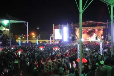 Público lota recinto da ExpoGuaçu, agora em novo local