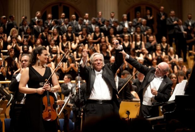 Maestro João Carlos Martins e Orquestra relembram grandes sucessos nesta quarta em Engenheiro Coelho