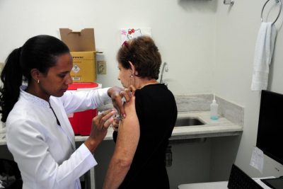 Procura por vacina contra a gripe continua baixa em Mogi Guaçu