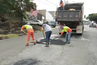 Prefeitura inicia grande operação tapa-buracos