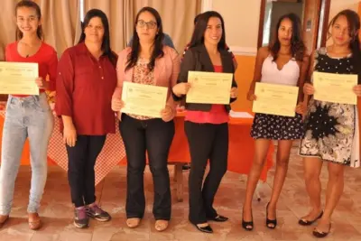 Fundo Social realiza formatura dos cursos da Escola de Geração de Renda