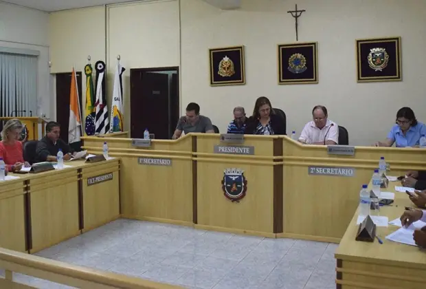 Projeto aprovado na Câmara define piso para servidores da Prefeitura em R$ 1.250,00