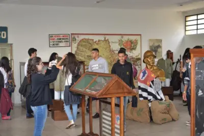 Alunos de Mogi Guaçu fazem passeio pelos museus itapirenses