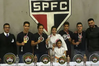 Judocas nogueirenses conquistam medalhas em São Paulo