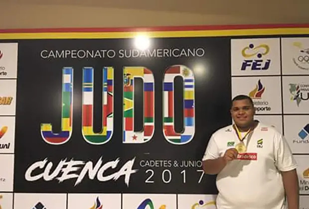 Lucas Brito conquista medalha de bronze no Sul Americano de Judô