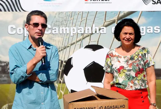 Fundo Social recebe doações da Artesp no encerramento da Copa Campanha do Agasalho