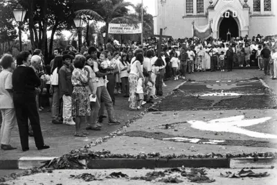 Exposição “Jaguariúna nos Anos 80 e 90” terá painéis fotográficos na Praça Umbelina Bueno