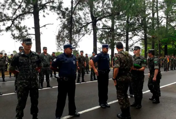 GM de Jaguariúna participa de treinamento para “Armeiros” em Batalhão do Exército