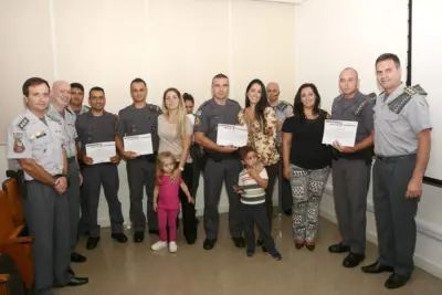 Policias Militares recebem homenagem do 26º Batalhão