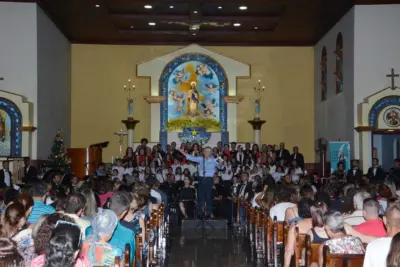 Público lota Igreja Matriz para assistir ao Concerto de Natal