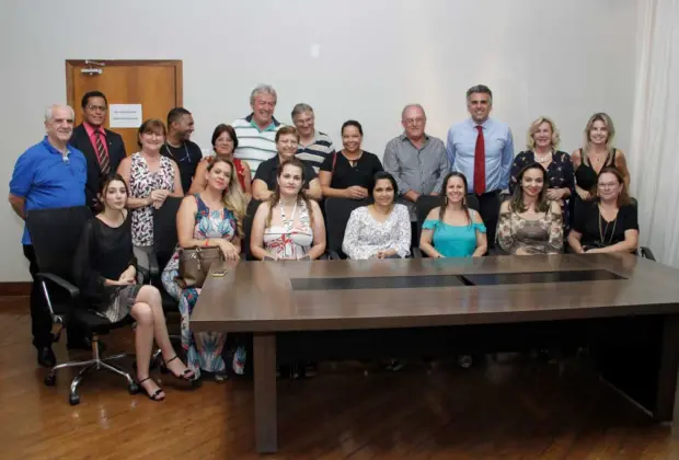 Novos membros do COMPED e do CMDCA tomam posse em Jaguariúna