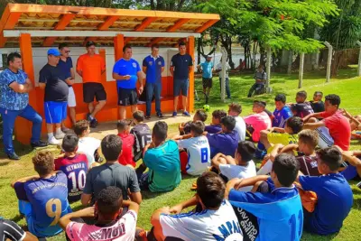 Cinco jovens asseguram teste no Corinthians em seletiva realizada em Holambra