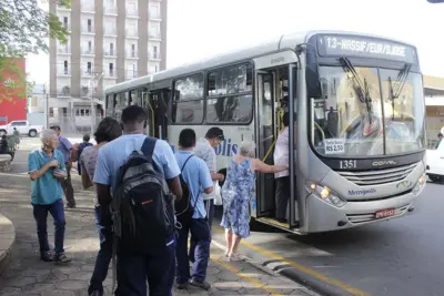 Candidatos ao Concurso da Prefeitura terão ônibus extras para os campi I e II da FAJ no domingo