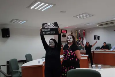 Violência contra a mulher é tema de debate na Câmara