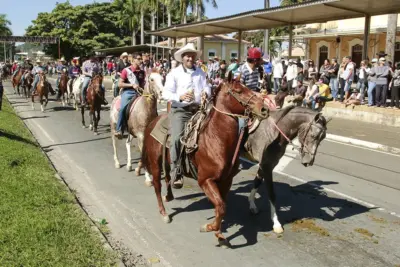 Cavalaria Antoniana celebra 50 anos com cavalgada, fé e música em Jaguariúna