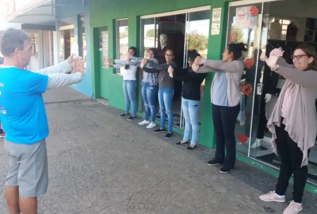 Mais de 5 mil pessoas participam do Dia do Desafio em Holambra
