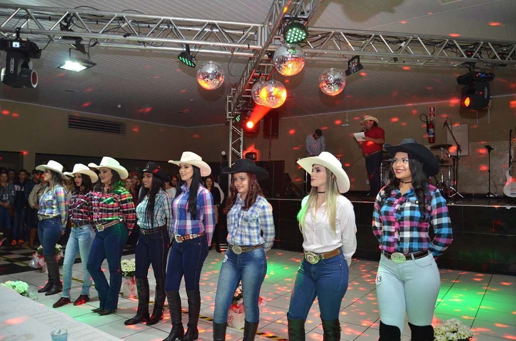 Confira como participar do Concurso Rainha do Rodeio da 4ª Festa